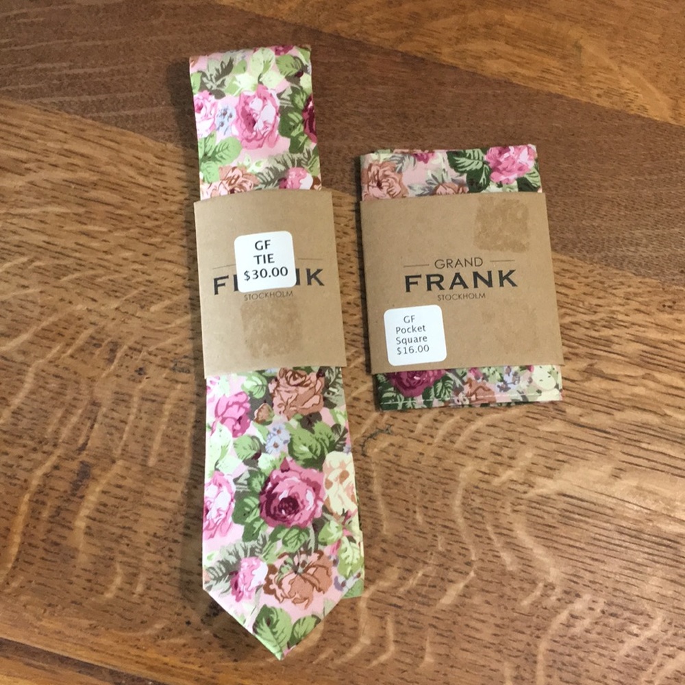 NWT Dapper Days Retro Floral Skinny Necktie - Picture 8 of 8